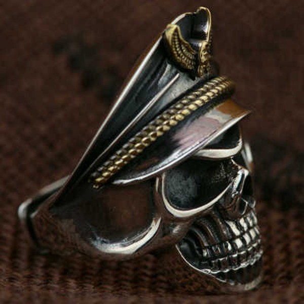 Totenkopf Ring Shield Skull Edelstahl Massiv Biker Gothic Schädel Herren Damen